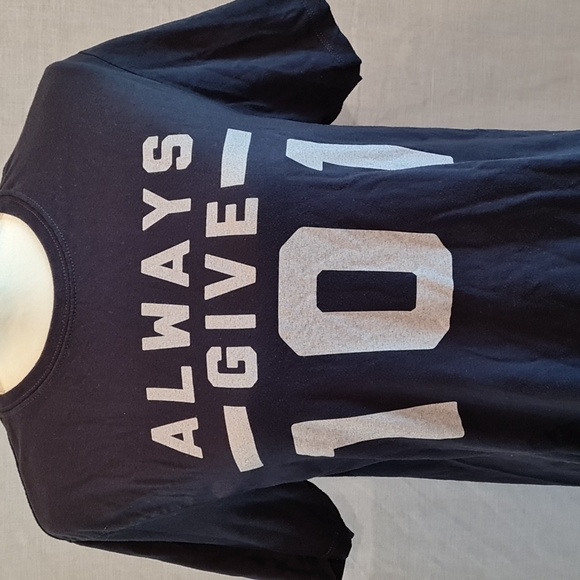 Wild Turkey M T-shirt Dark Gray/Black EUC Unisex Kentucky Whiskey, Authentic - Picture 2 of 6